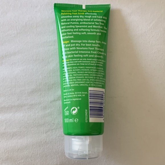 Bath & Body Newtons Foot Therapy Antibacterial Foot Scrub Poshmark